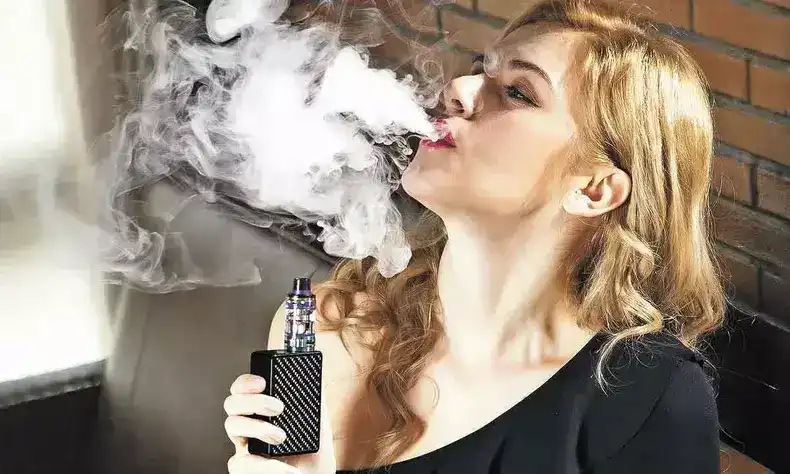 cigarro
vape
cirurgia plástica
ribeirão preto
facelift